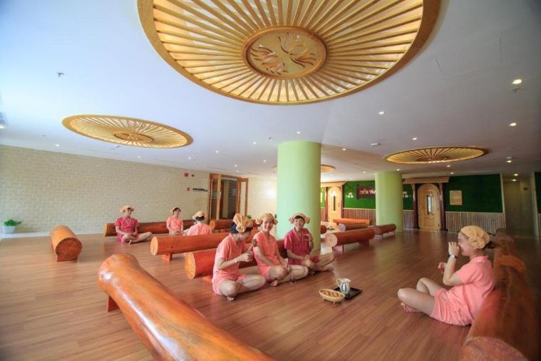 Gold Coast Resort & Spa Quảng Bình